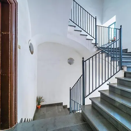 Centro- Benedettini's Apartment *